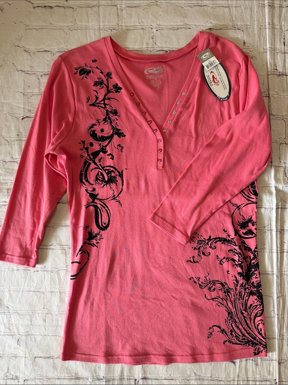 Roper Women's XL Long Sleeve Snap Button Henley Graphic Studded Cross Pink Shirt